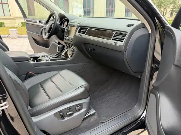 Volkswagen Touareg 2016