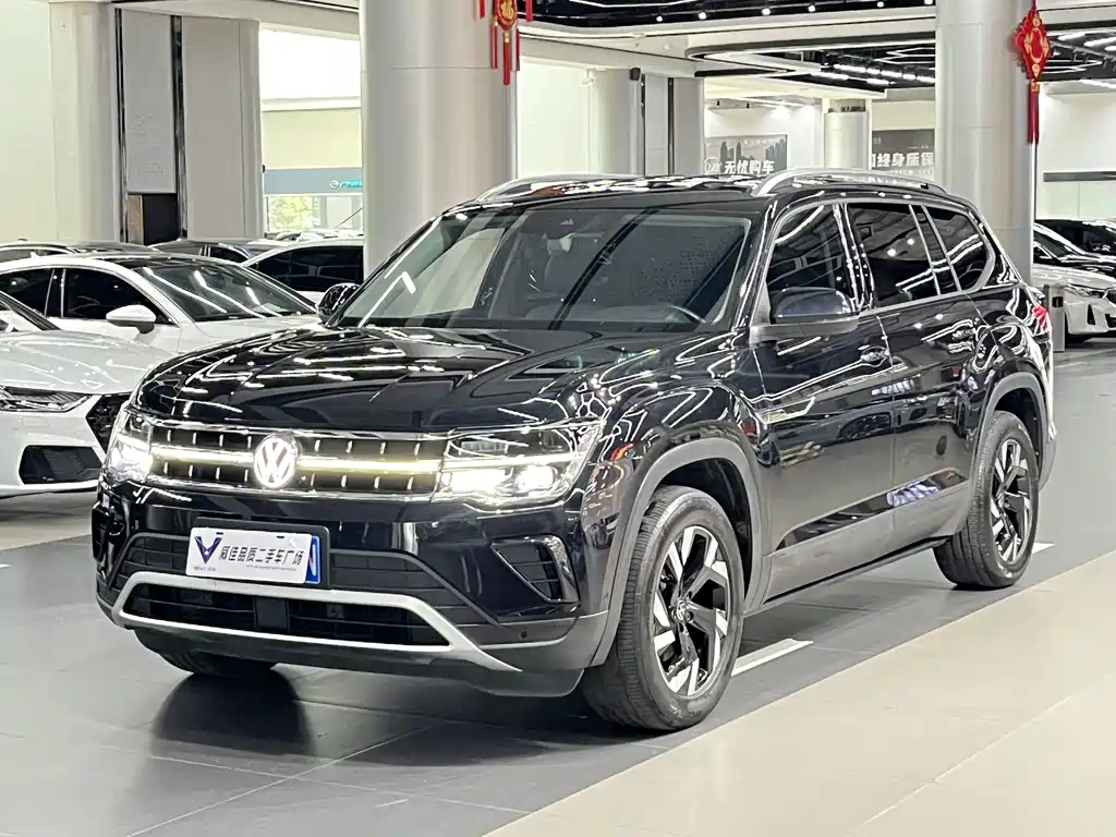 Volkswagen Teramont 2023 — фото 1