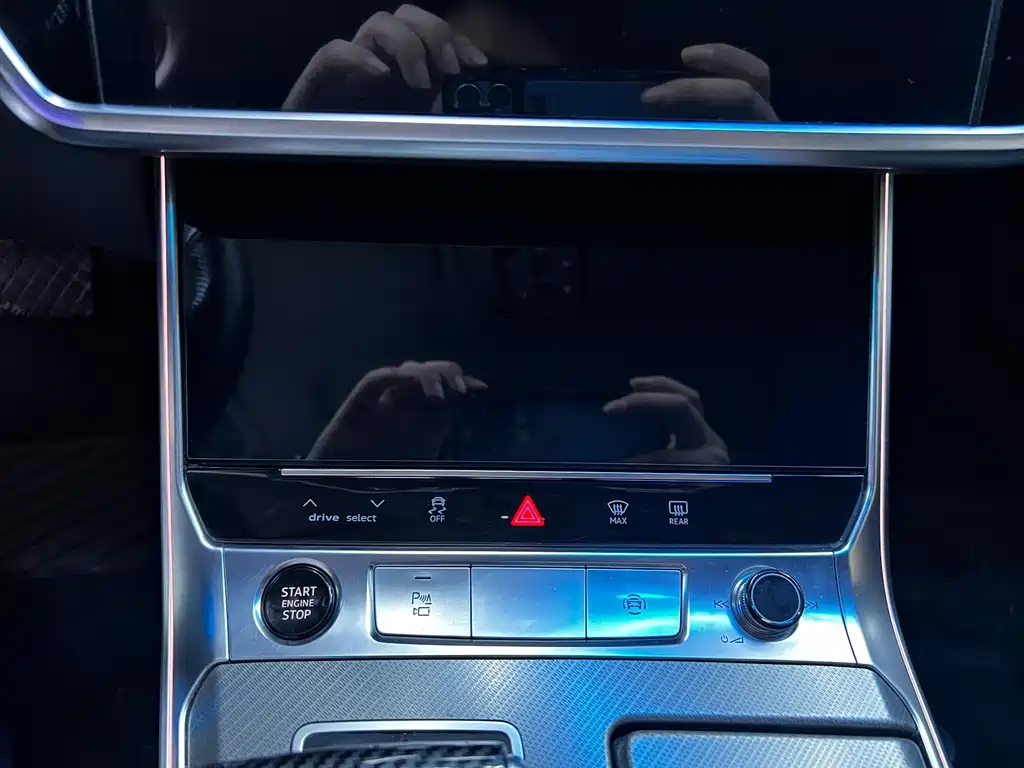 Audi A6L 2023 — фото 9