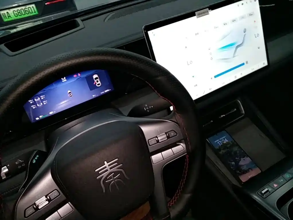 BYD Qin L 2025 — фото 14