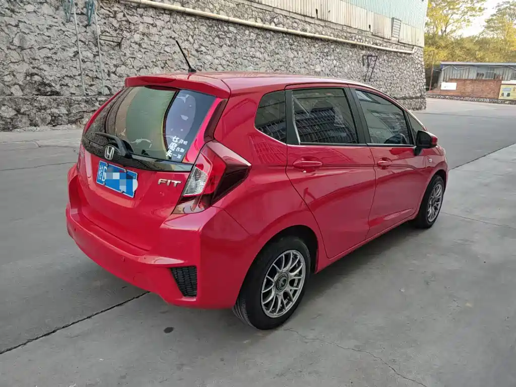 Honda Fit 2017 — фото 5