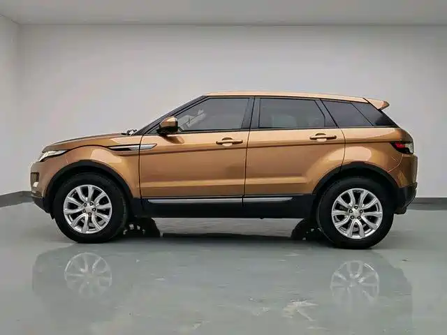 Land Rover Evoque 2015 — фото 12