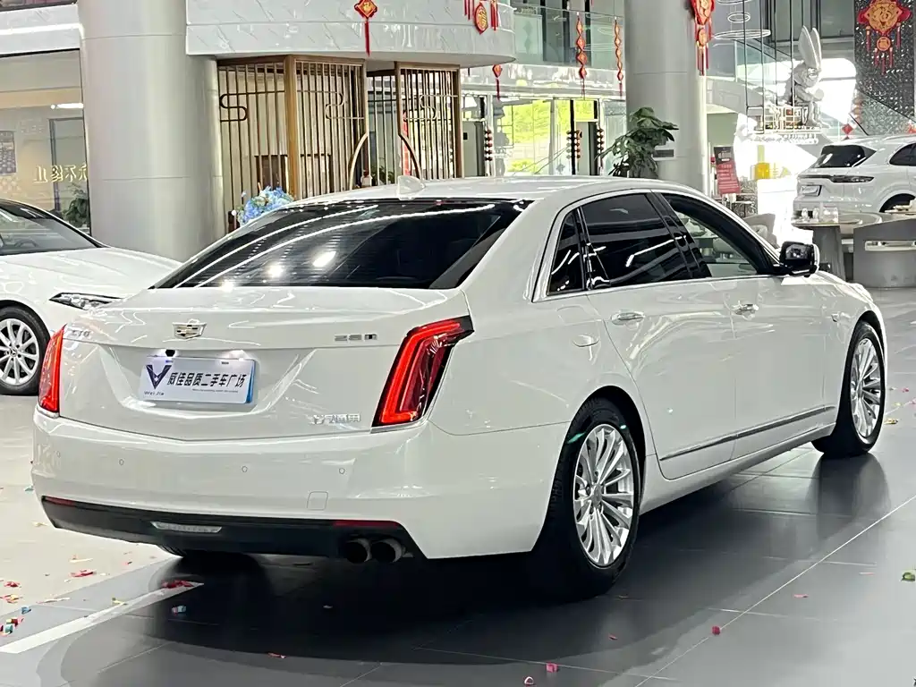 Cadillac CT6 2018 — фото 8