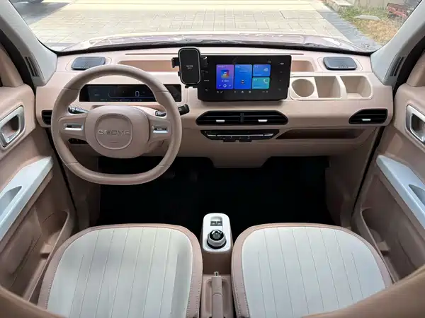 Geely Galaxy Panda 2025