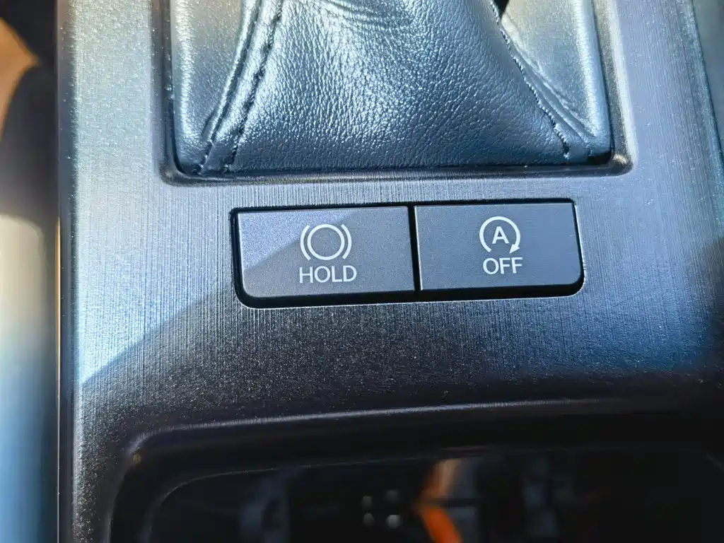 Lexus ES 2022 — фото 16