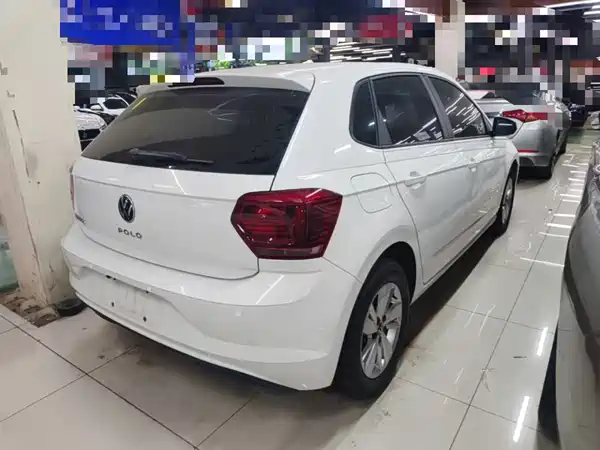 Volkswagen Polo 2021