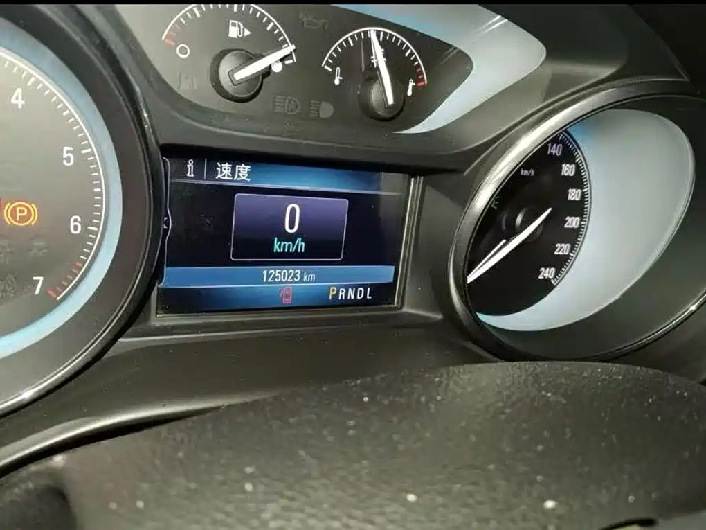 Buick Envision Plus 2015 — фото 15