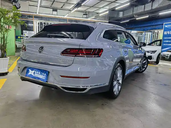 Volkswagen CC 2025