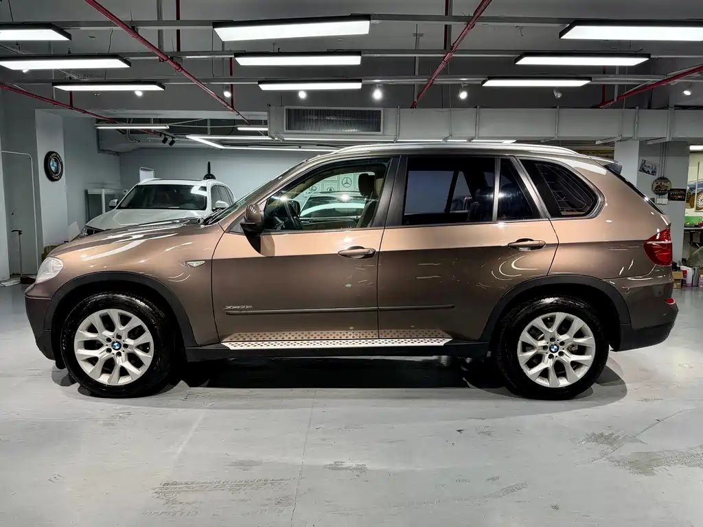BMW X5 2011 — фото 4