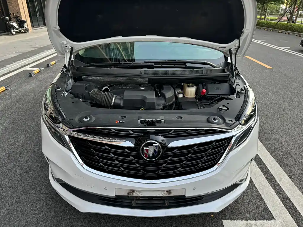 Buick GL8 2022 — фото 20
