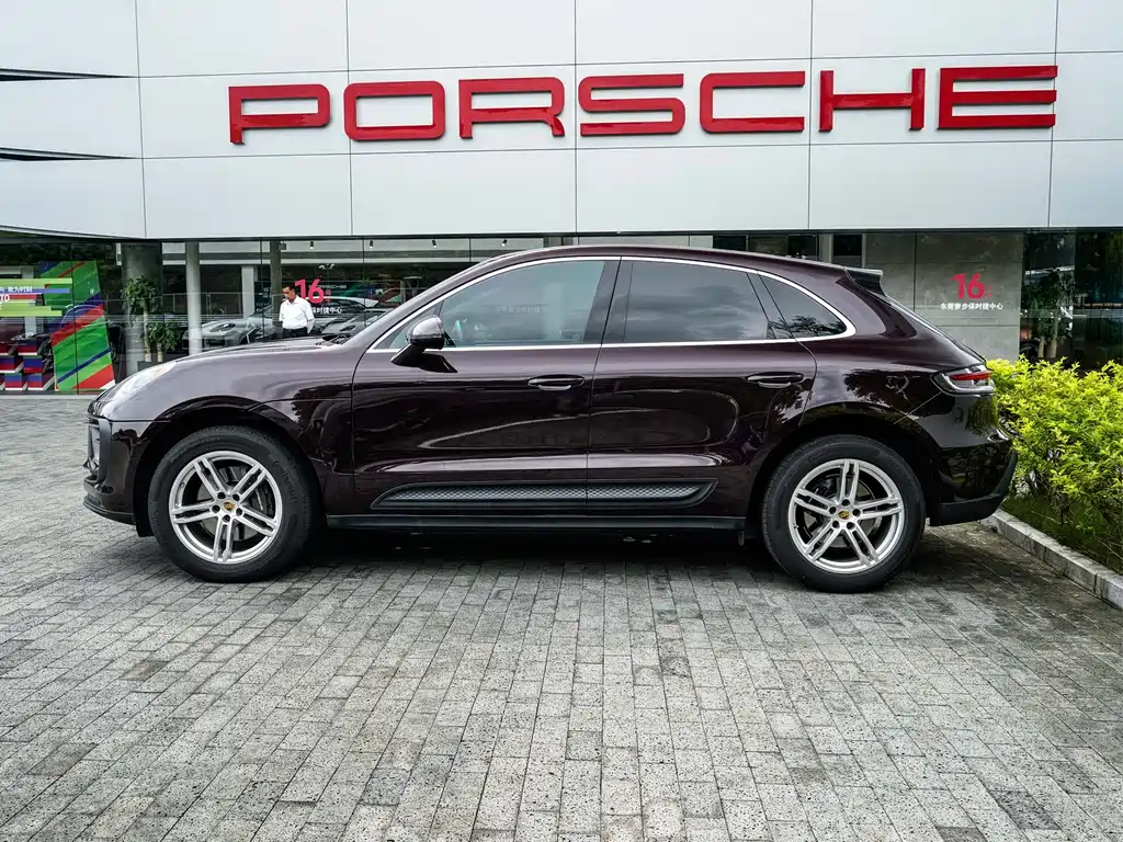 Porsche Macan 2024 — фото 5