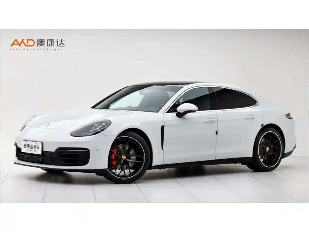 Porsche Panamera 2023 — фото 1