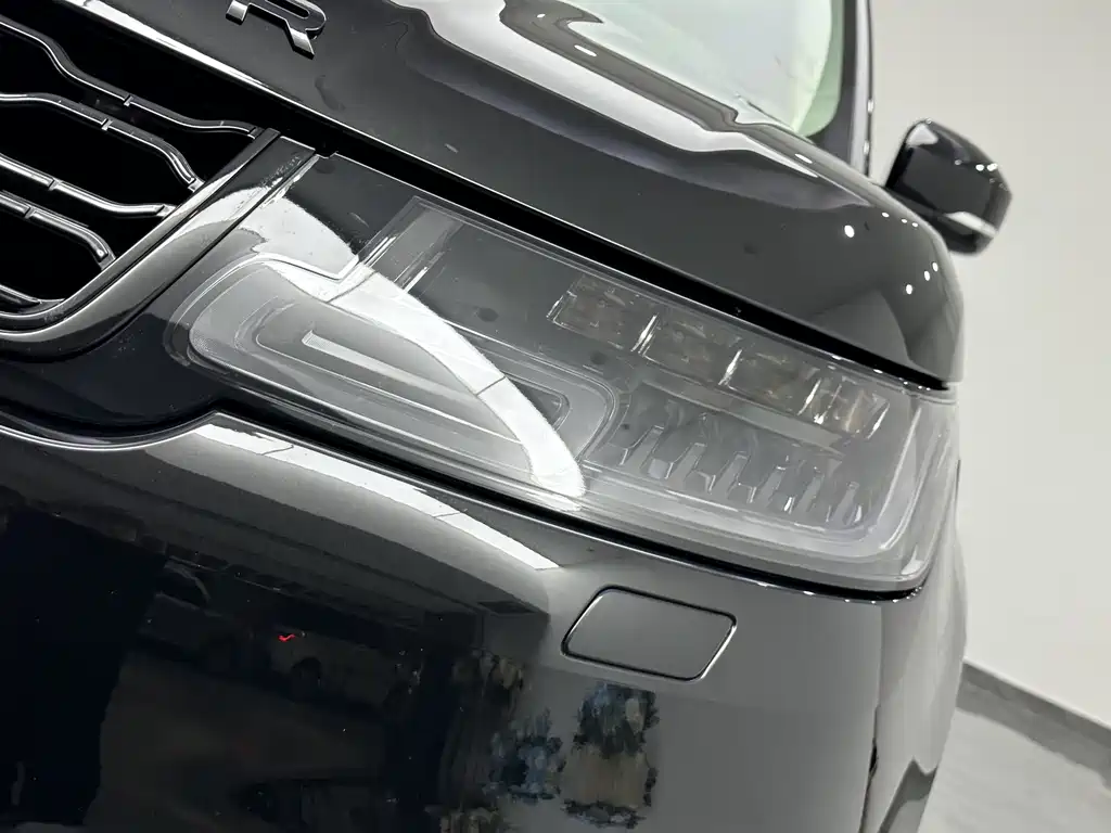 Land Rover Range Rover Sport 2022 — фото 23