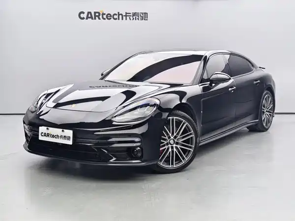 Porsche Panamera 2018