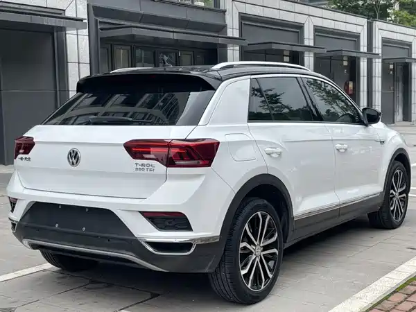 Volkswagen T-Roc 2019