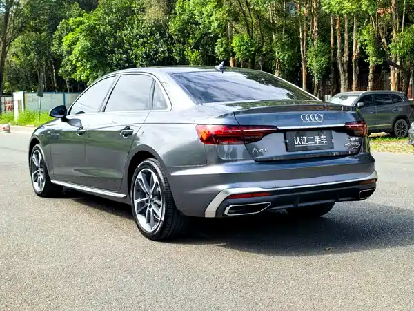 Audi A4L 2025