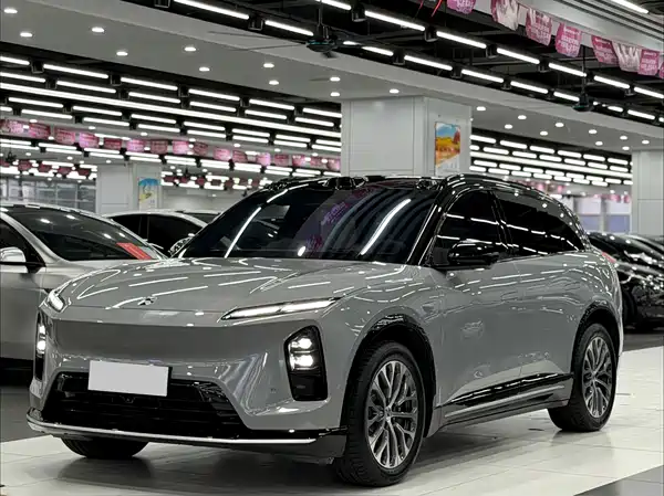 NIO ES6 2025