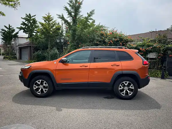 Jeep Cherokee 2014