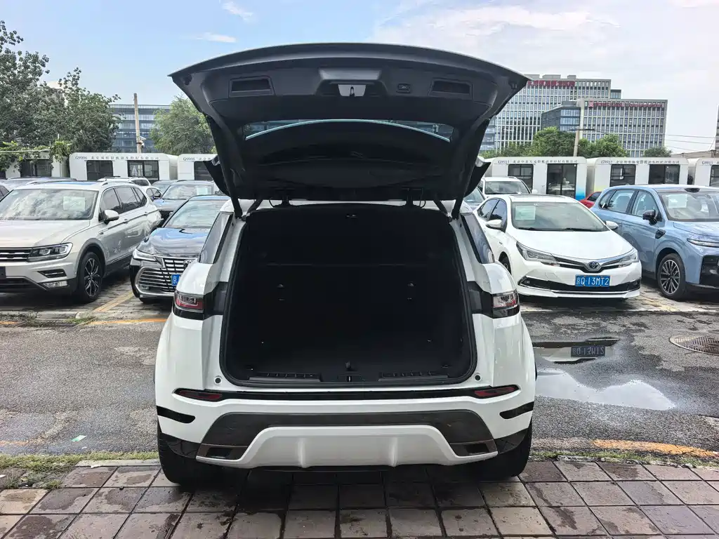 Land Rover Range Rover Evoque 2020 — фото 13