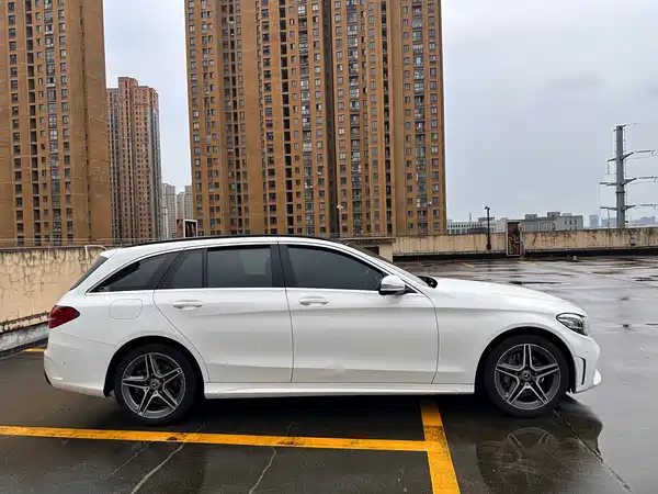Mercedes-Benz C-Class 2019