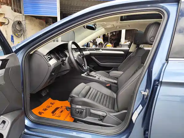 Volkswagen Viloran 2019