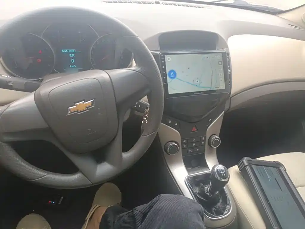 Chevrolet Cruze 2016 — фото 10