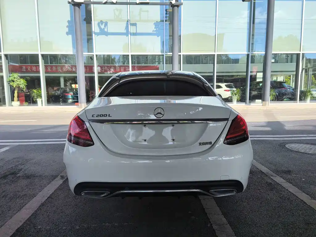 Mercedes-Benz C-Class 2021 — фото 11