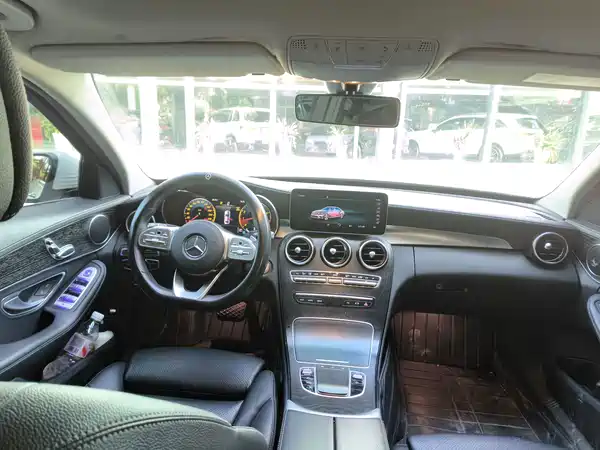 Mercedes-Benz C-Class 2021