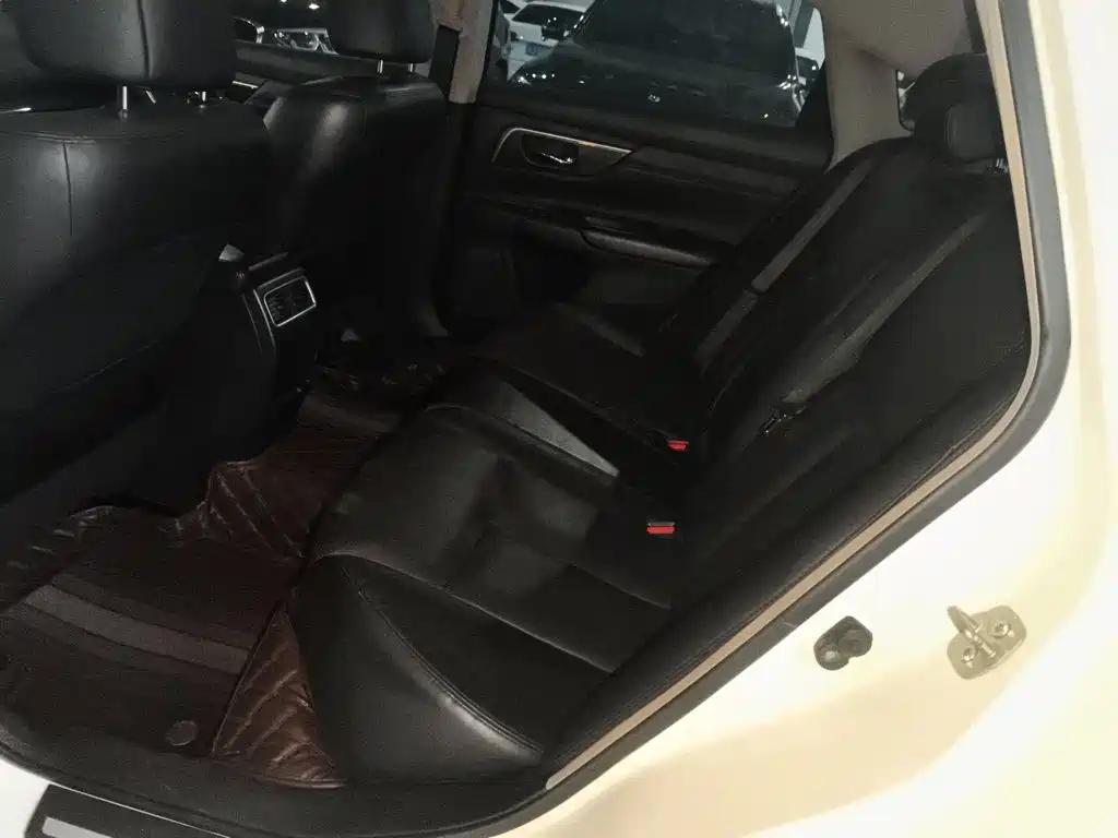 Nissan Teana 2016 — фото 13