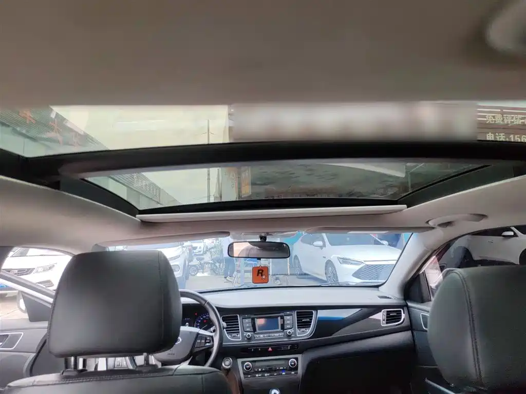 Hyundai Mistra 2015 — фото 18
