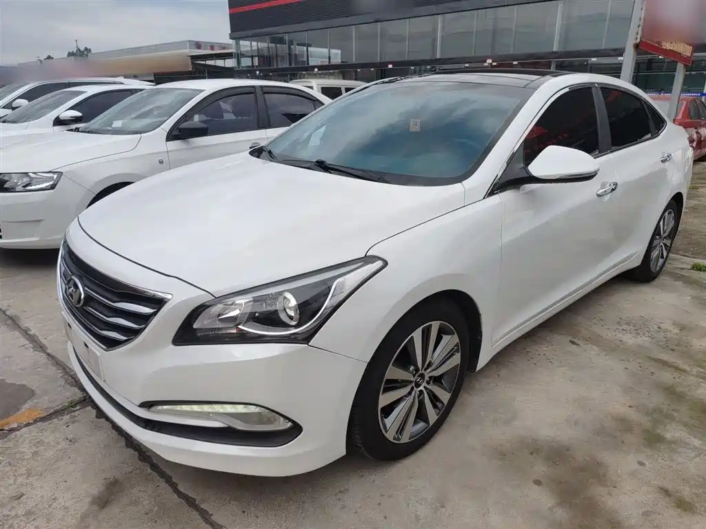 Hyundai Mistra 2015 — фото 1