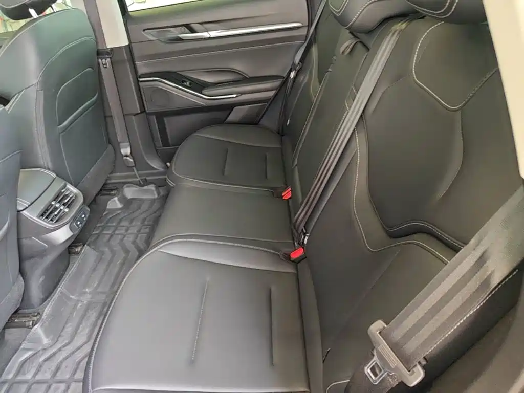 Haval H6 2023 — фото 17