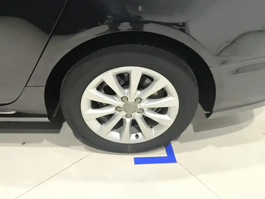 Audi A6L 2016