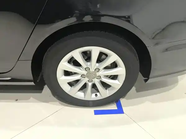 Audi A6L 2016