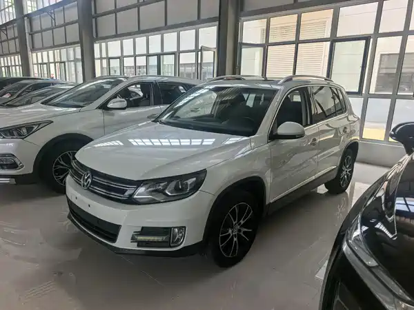 Volkswagen Tiguan 2015