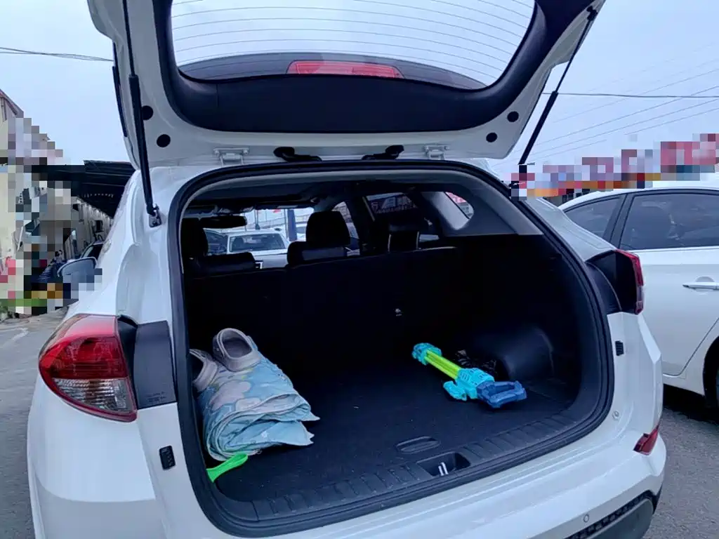 Hyundai Tucson 2018 — фото 19
