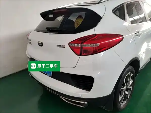 Geely Emgrand GS 2018
