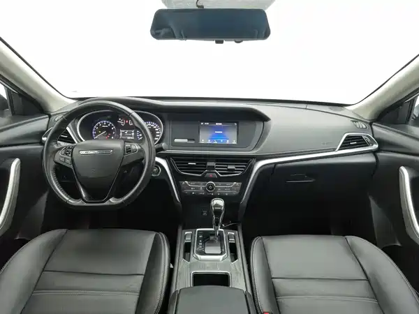 Venucia T90 2018