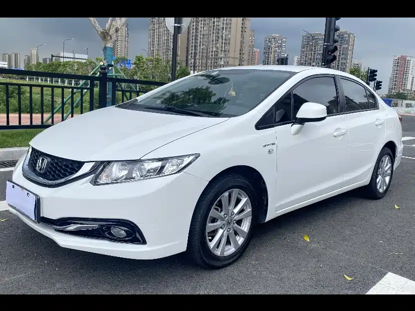 Honda Civic 2015 — фото 1