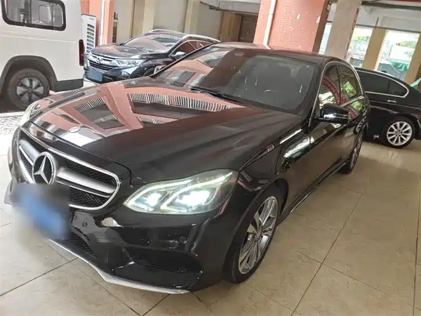Mercedes-Benz E-Class 2015