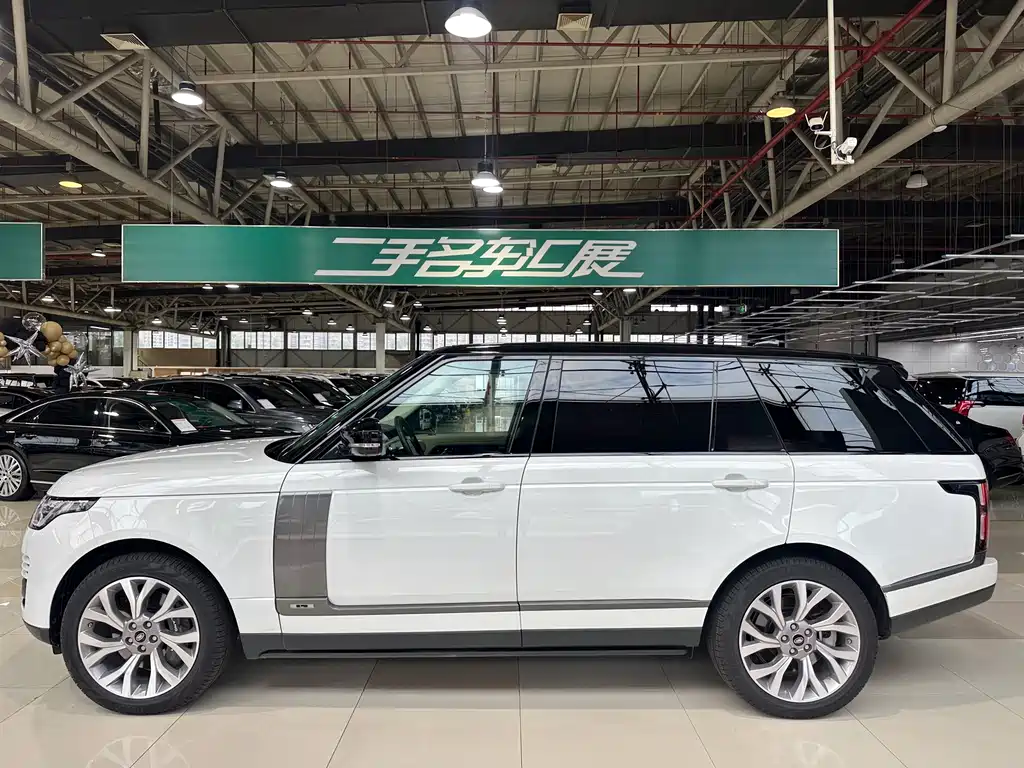 Land Rover Range Rover 2021 — фото 7