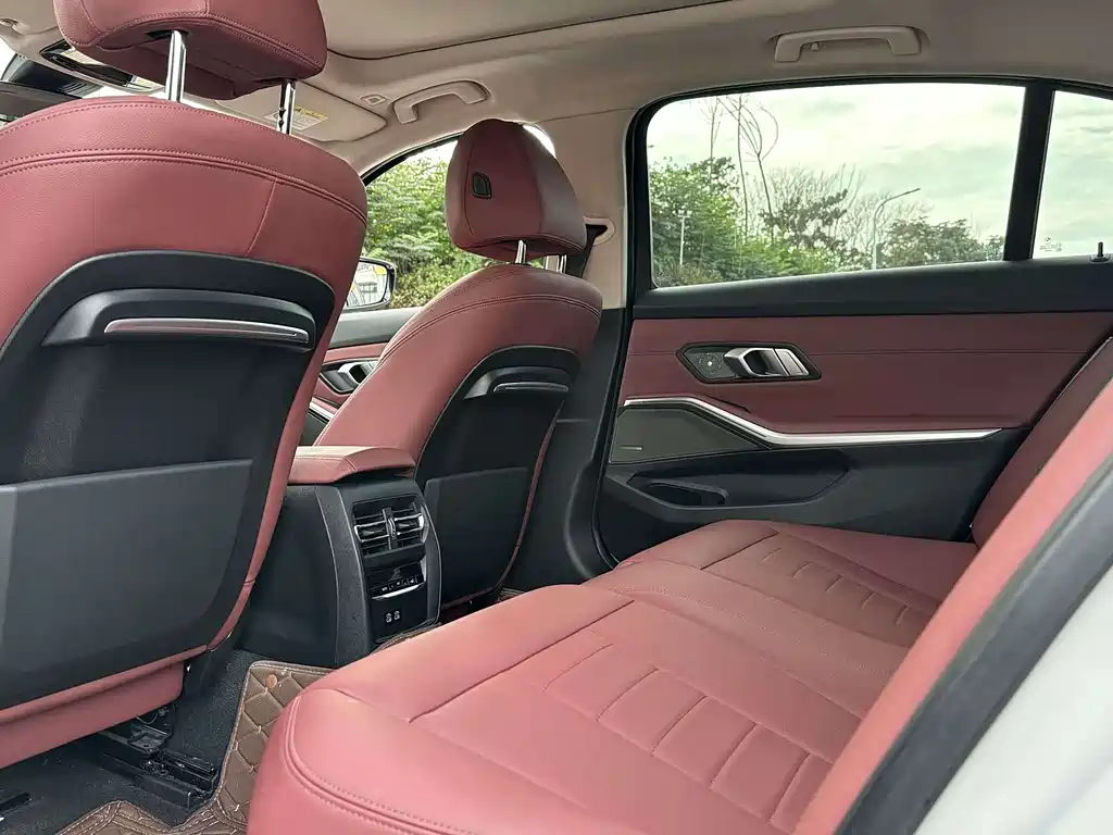 BMW 3 Series 2020 — фото 14