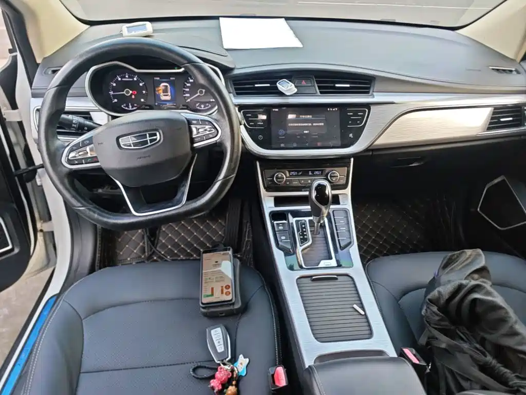 Geely Emgrand GS 2019 — фото 10