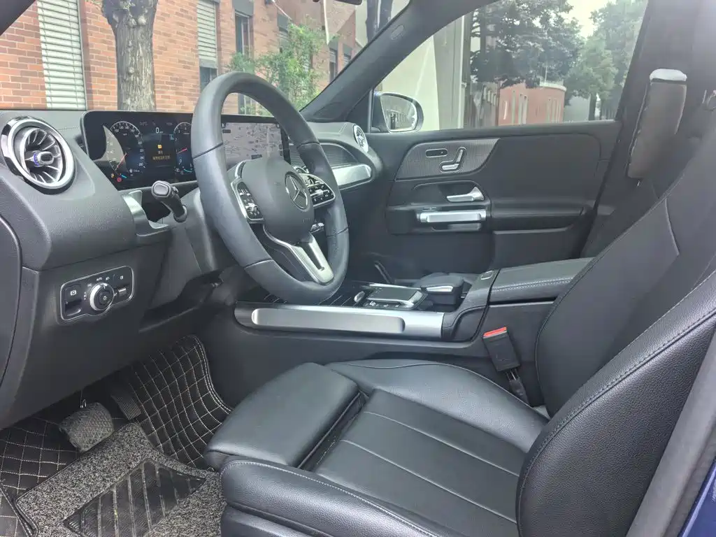 Mercedes-Benz GLB 2020