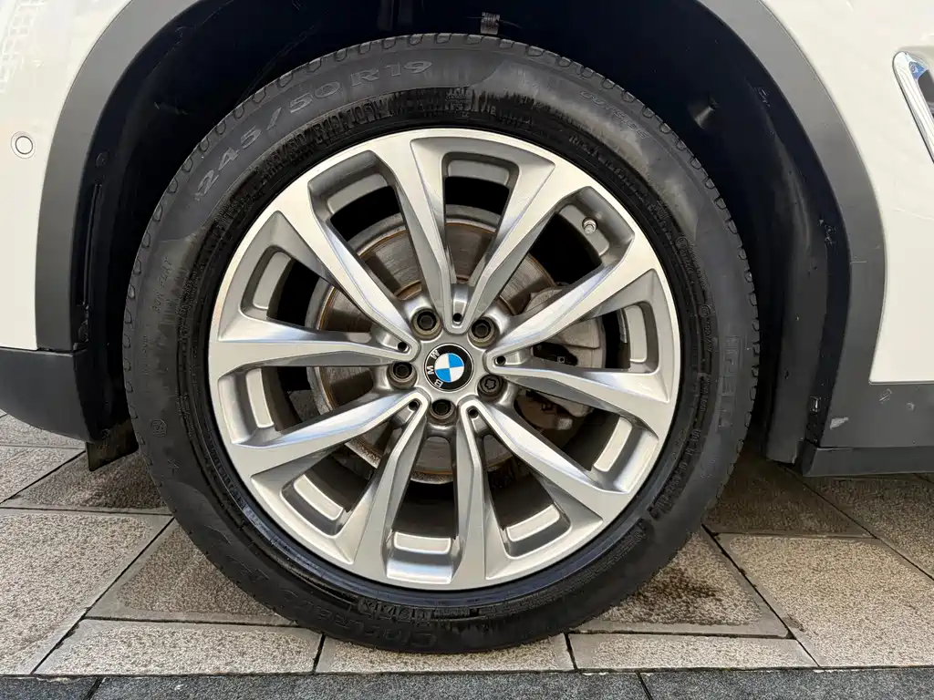BMW X3 2020 — фото 14