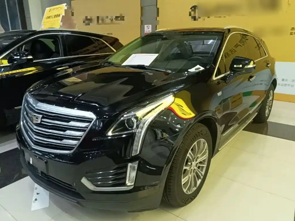 Cadillac XT5 2018 — фото 1