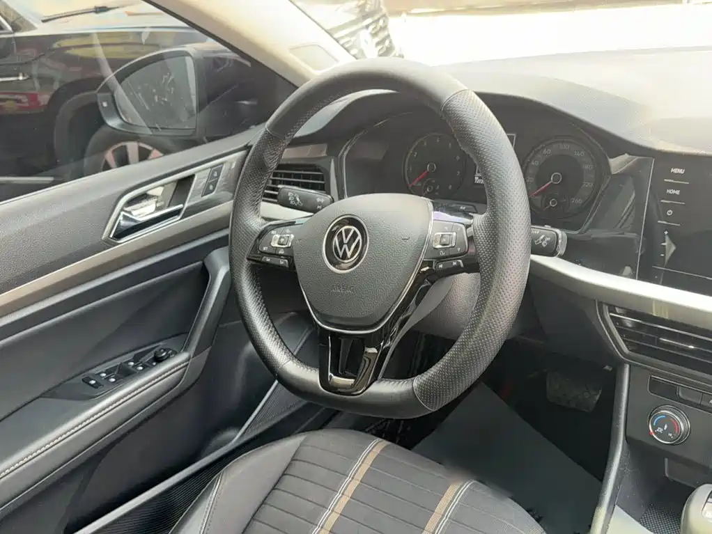 Volkswagen Lavida 2021