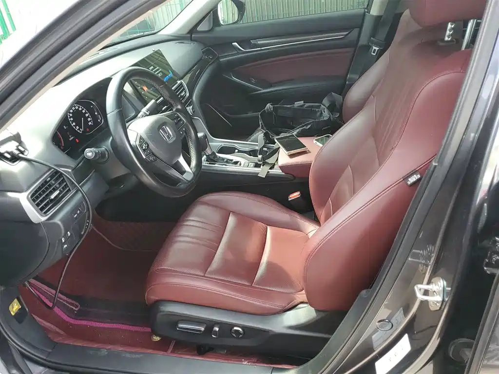 Honda Accord 2021 — фото 11
