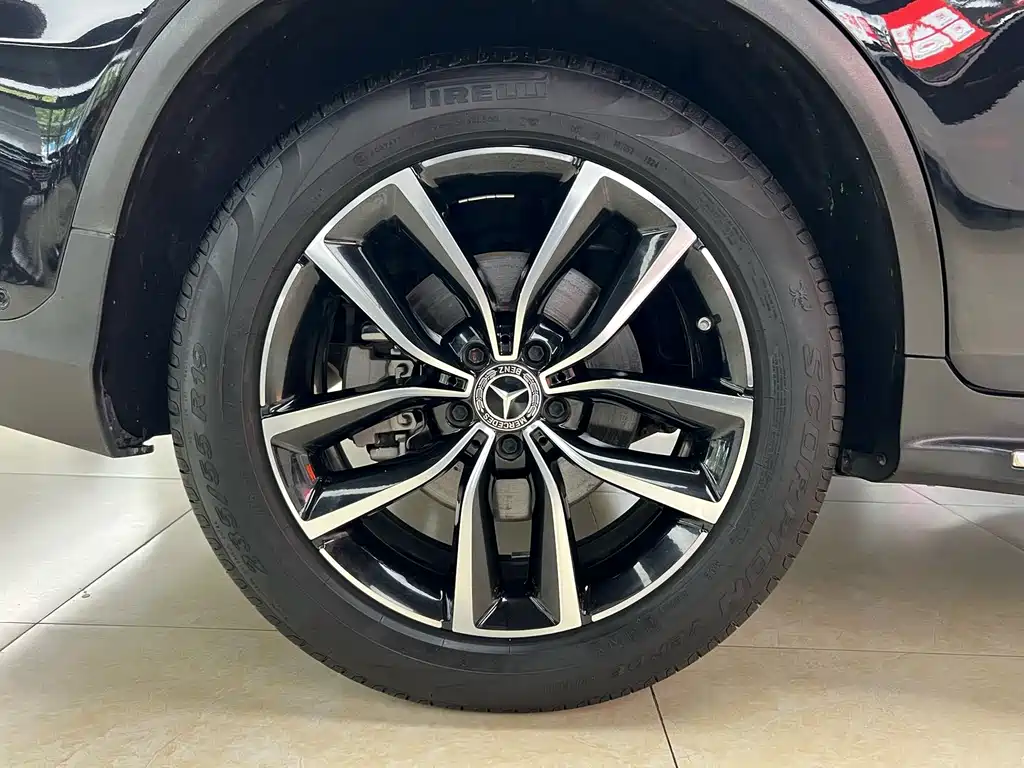 Mercedes-Benz GLC 2021 — фото 28