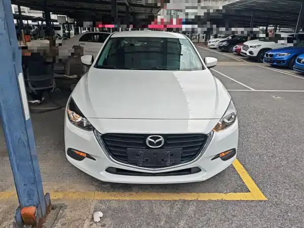Mazda 3 Axela 2019